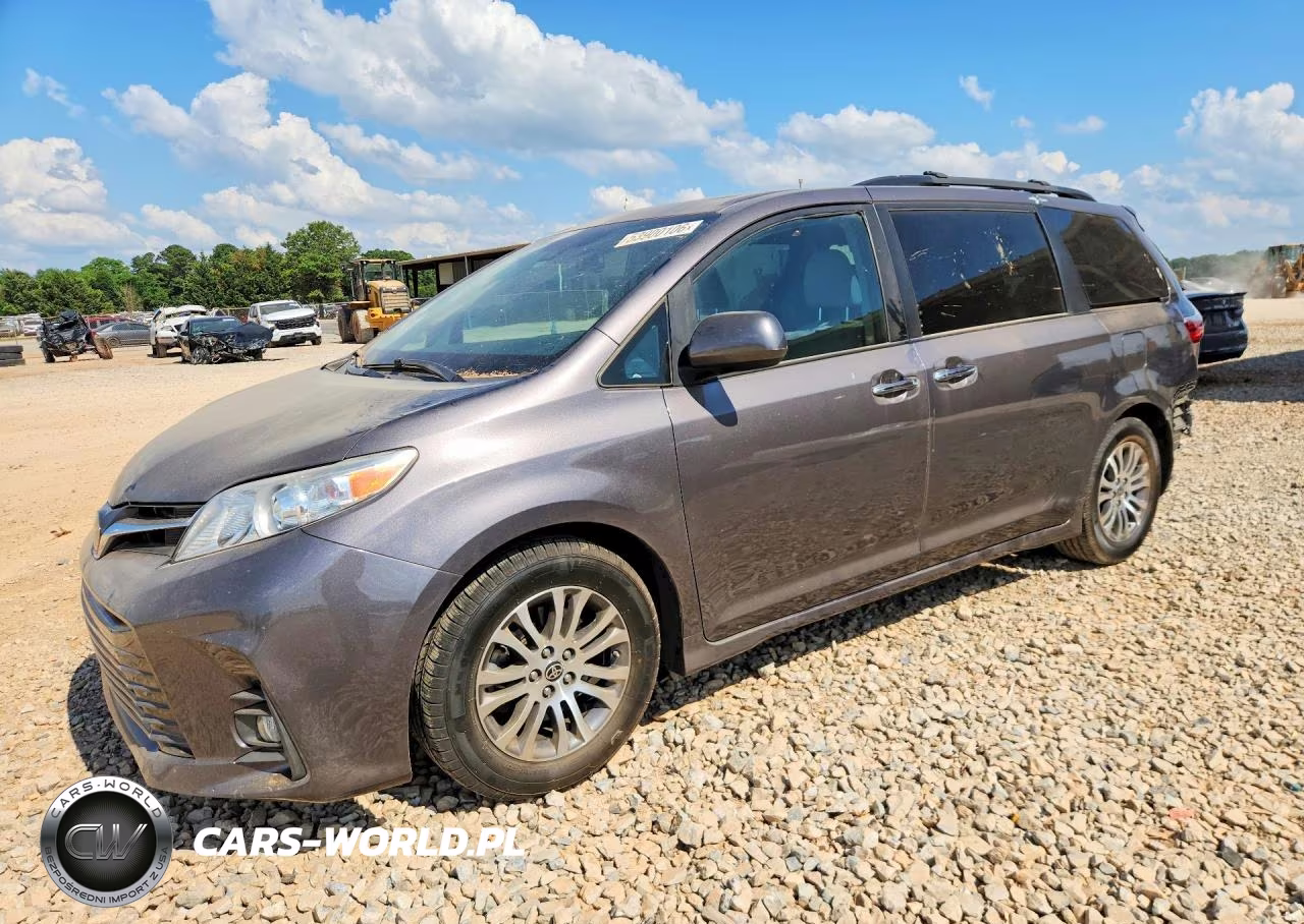 2020 Toyota Sienna Xle 8-Passenger