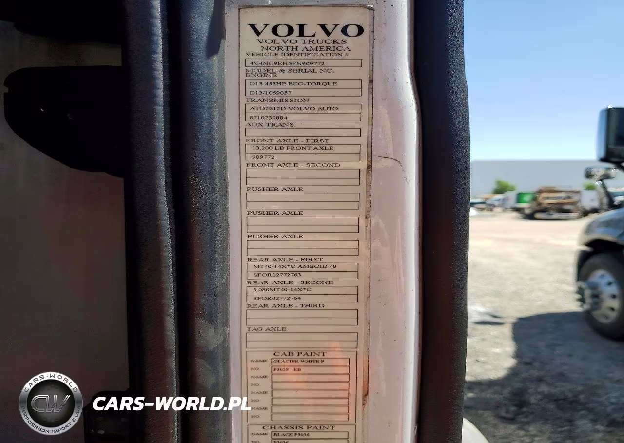 2015 Volvo Vn VIN:4V4NC9EH5FN909772 - 10
