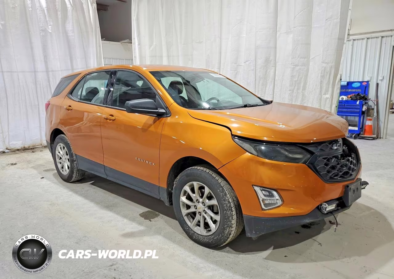 2018 Chevrolet Equinox Ls VIN:2GNAXREV2J6123114 - 4