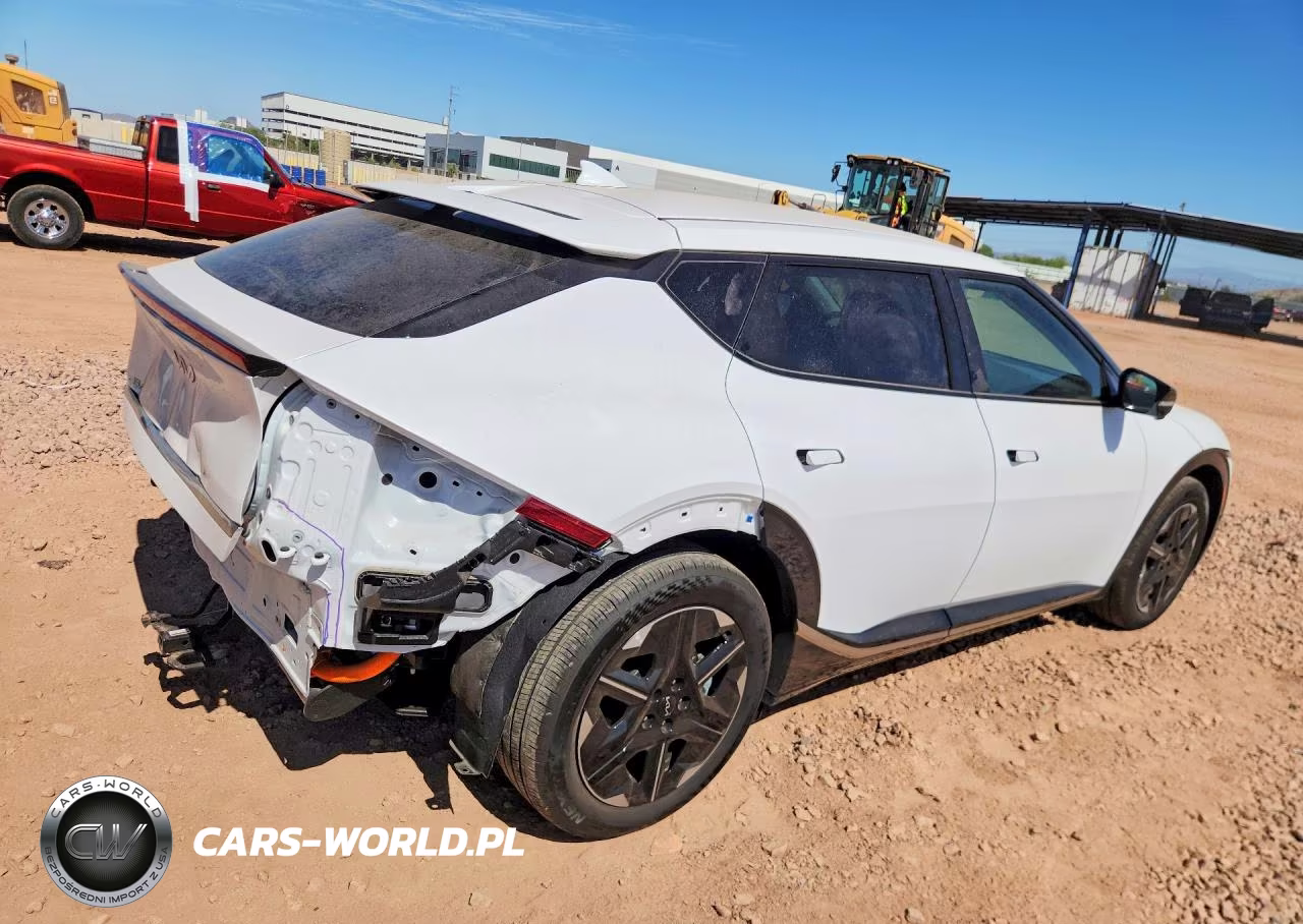 2025 Kia Ev6 Wind VIN:5XYC34JA0SG010902 - 3