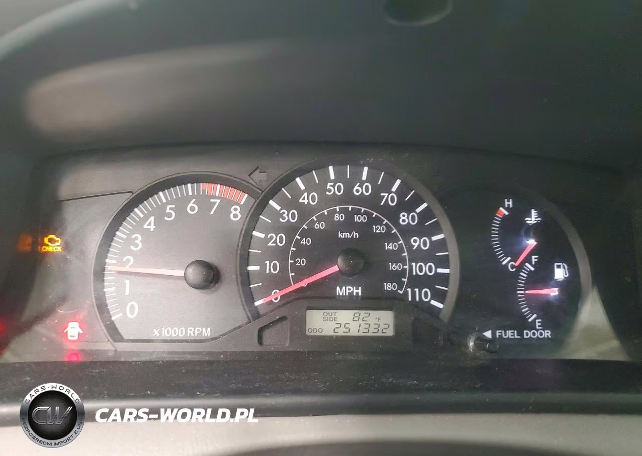 2005 Toyota Corolla Ce VIN:JTDBR32E552063888 - 9