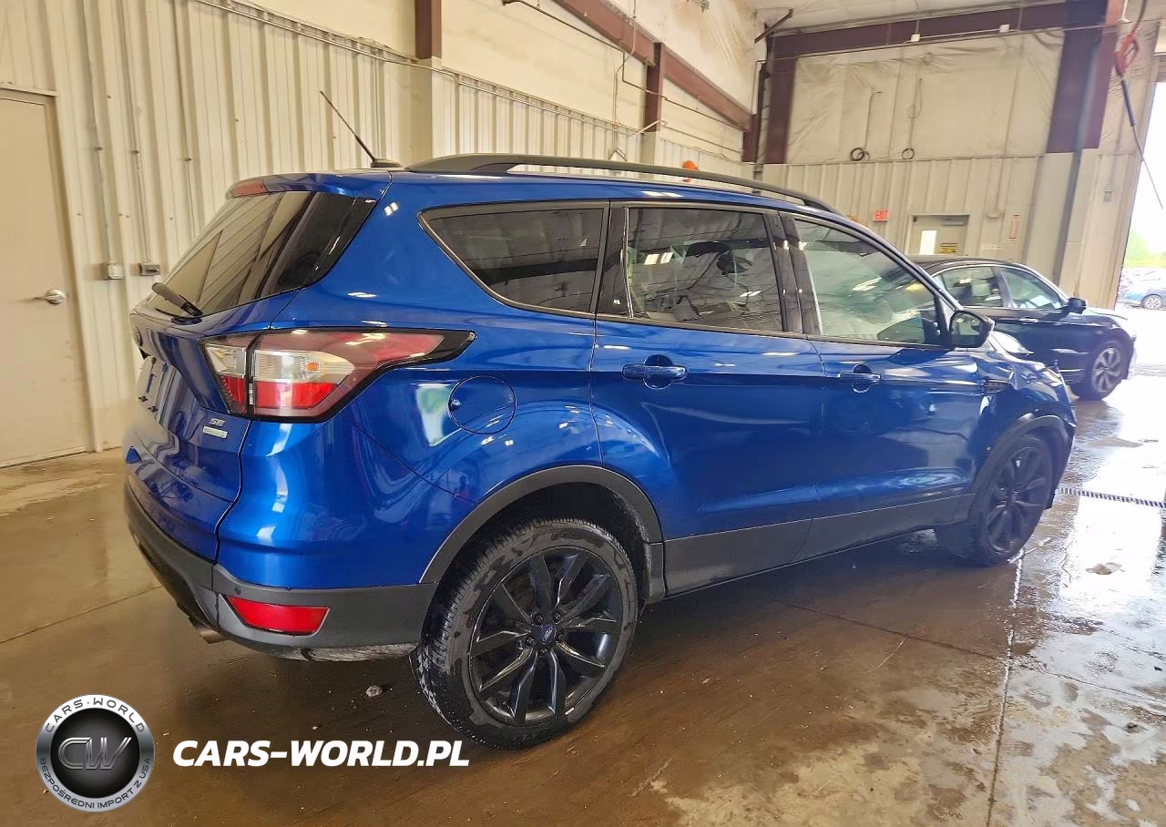 2017 Ford Escape Se VIN:1FMCU0GD2HUD97138 - 3