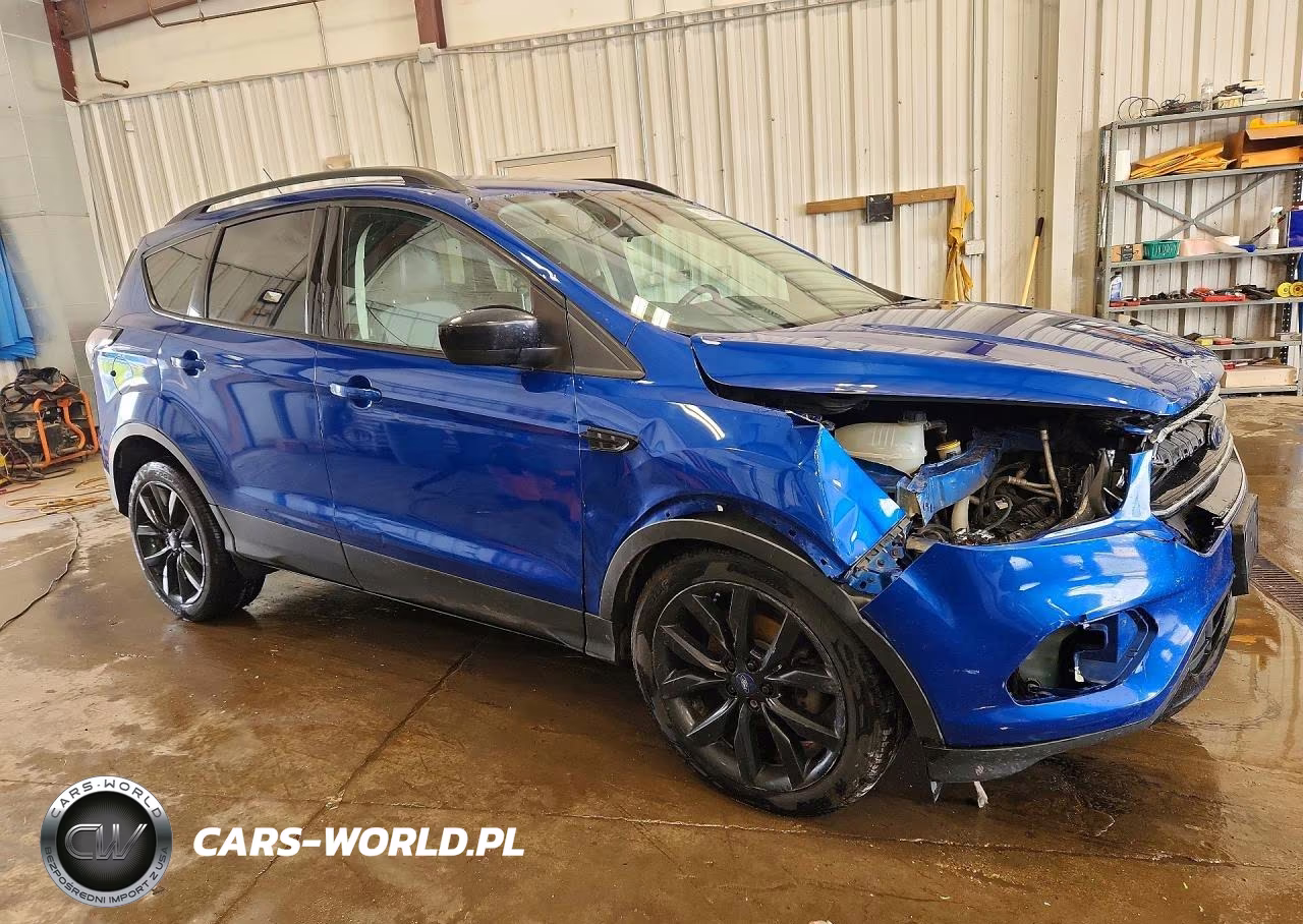 2017 Ford Escape Se VIN:1FMCU0GD2HUD97138 - 4