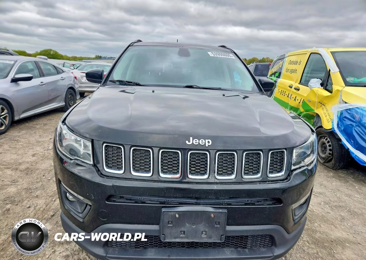 2019 Jeep Compass Latitude VIN:3C4NJDBB5KT647511 - 5
