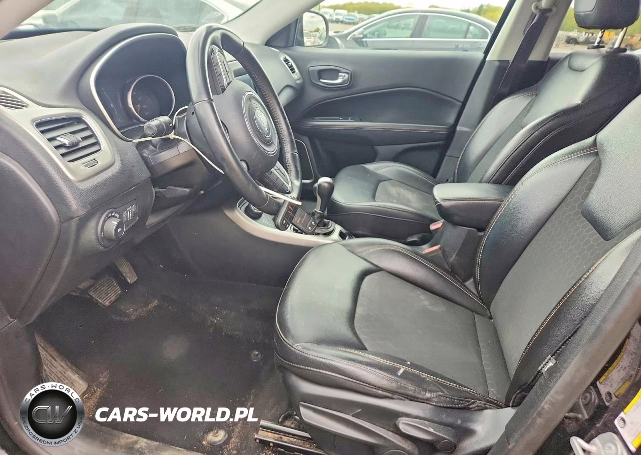 2019 Jeep Compass Latitude VIN:3C4NJDBB5KT647511 - 7