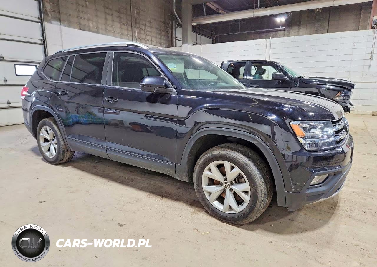 2018 Volkswagen Atlas Se VIN:1V2CP2CA7JC596392 - 4