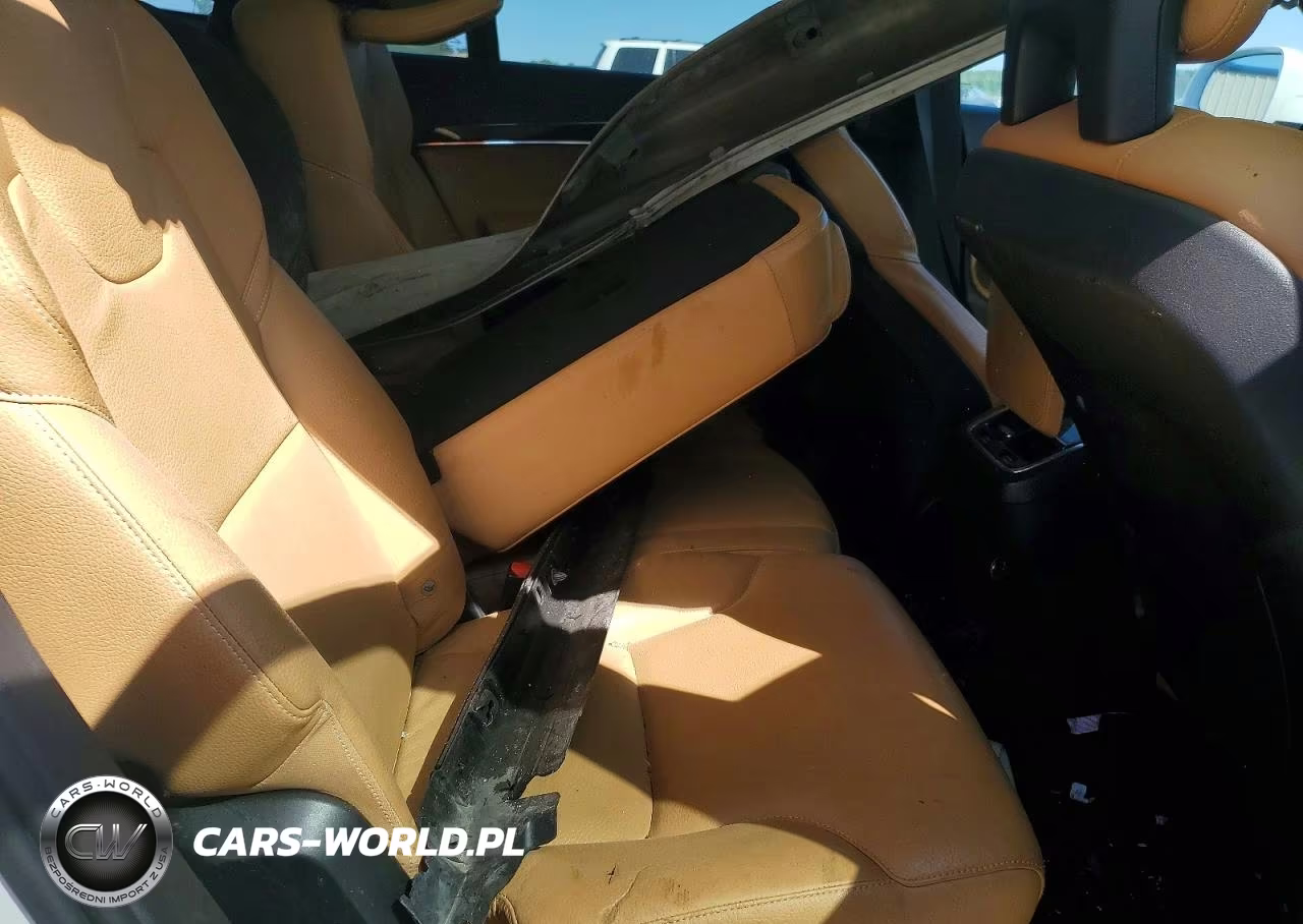 2016 Volvo Xc90 T6 VIN:YV4A22PK7G1020832 - 10