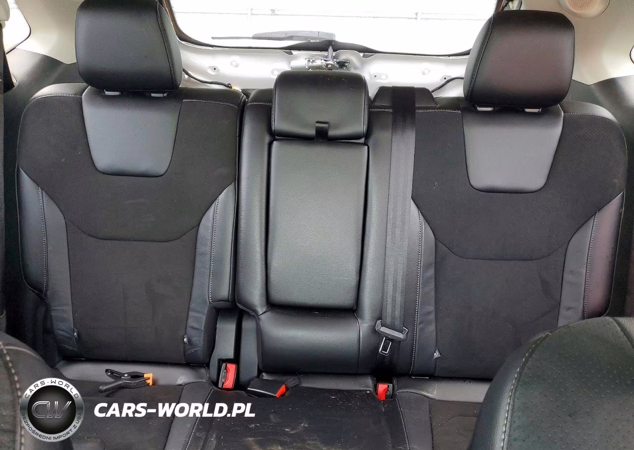 2015 Ford Edge Sport VIN:2FMPK4AP4FBB82767 - 10