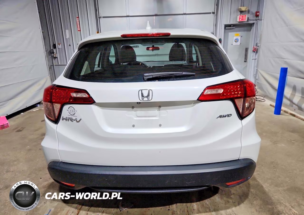 2018 Honda Hr-V Lx VIN:3CZRU6H30JM703071 - 6