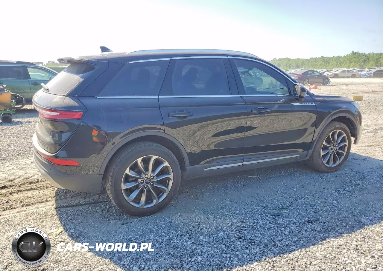 2021 Lincoln Corsair VIN:5LMCJ1C9XMUL00730 - 3
