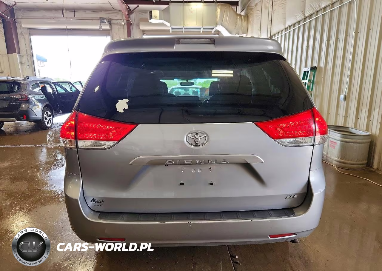 2012 Toyota Sienna Xle 8-Passenger VIN:5TDYK3DC3CS240745 - 6