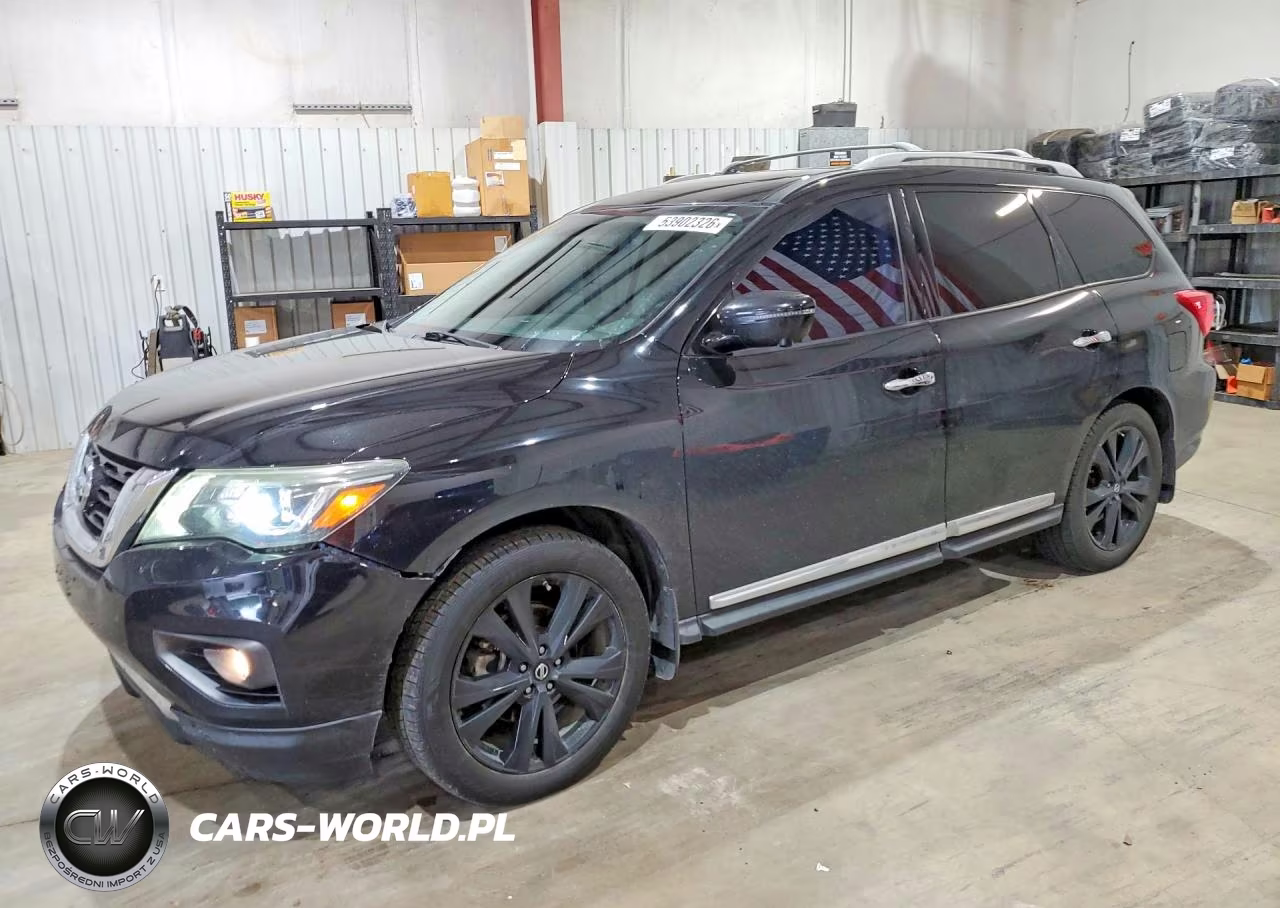2017 Nissan Pathfinder Platinum