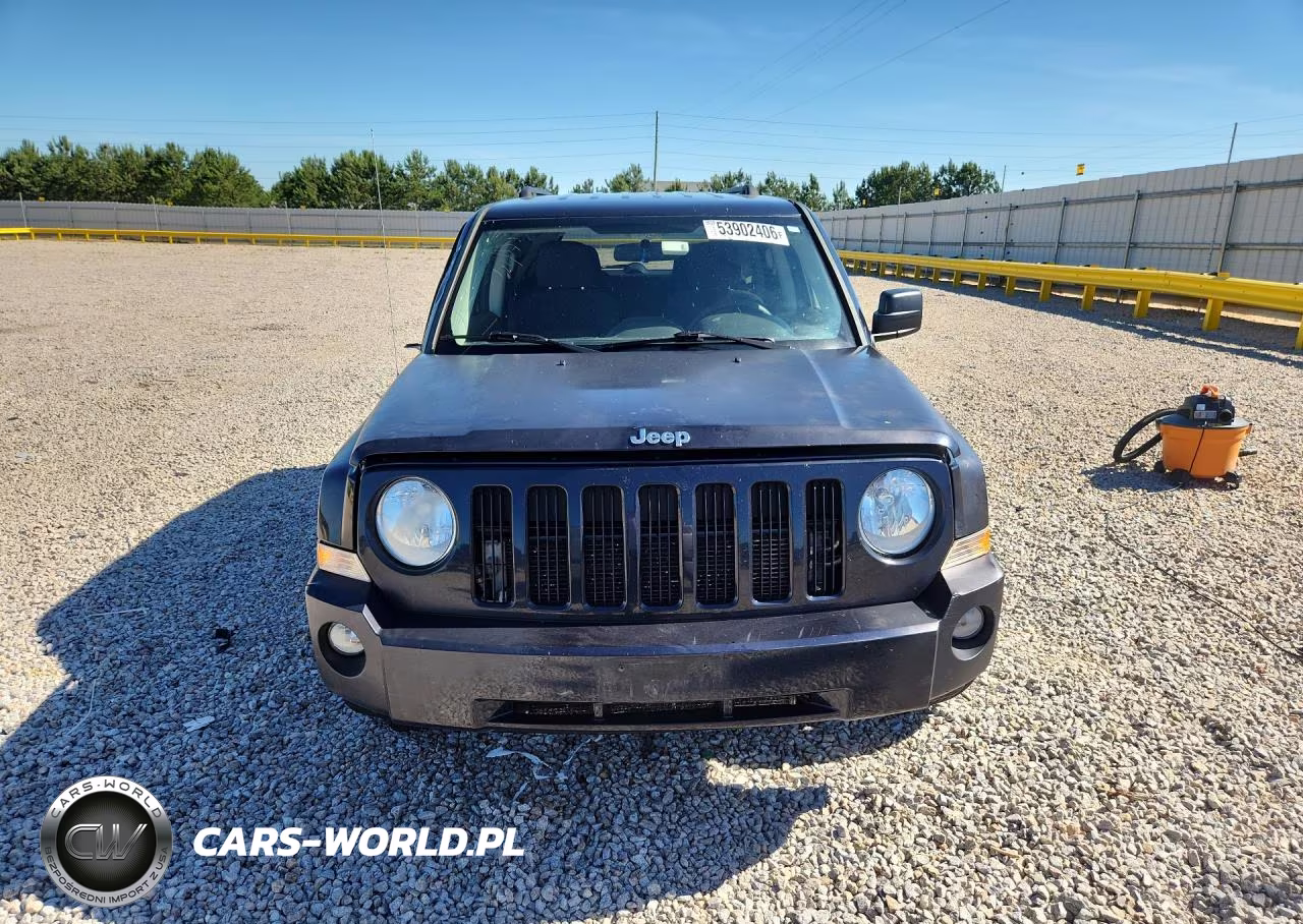2010 Jeep Patriot Sport VIN:1J4NT1GBXAD647018 - 5