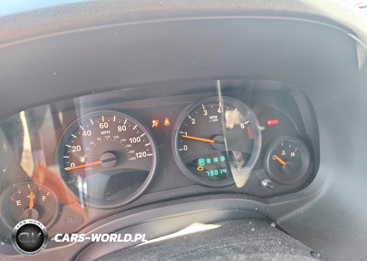 2010 Jeep Patriot Sport VIN:1J4NT1GBXAD647018 - 9