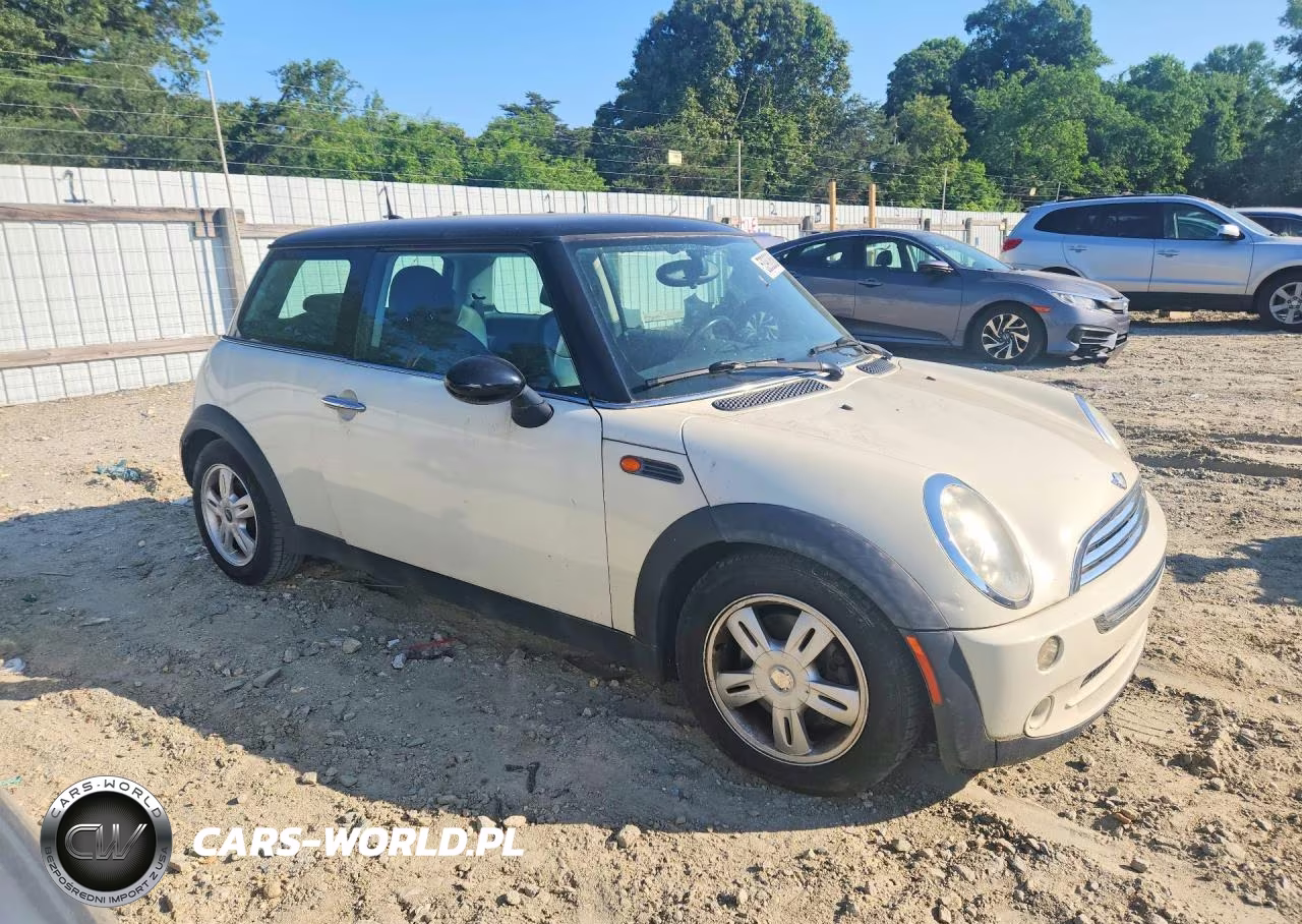 2006 Mini Cooper VIN:WMWRC33516TK15429 - 4