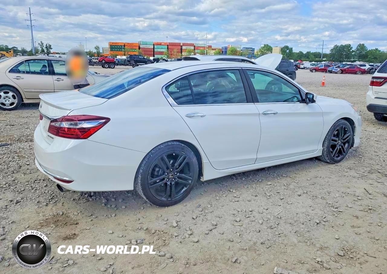 2016 Honda Accord Sport VIN:1HGCR2F55GA167090 - 3