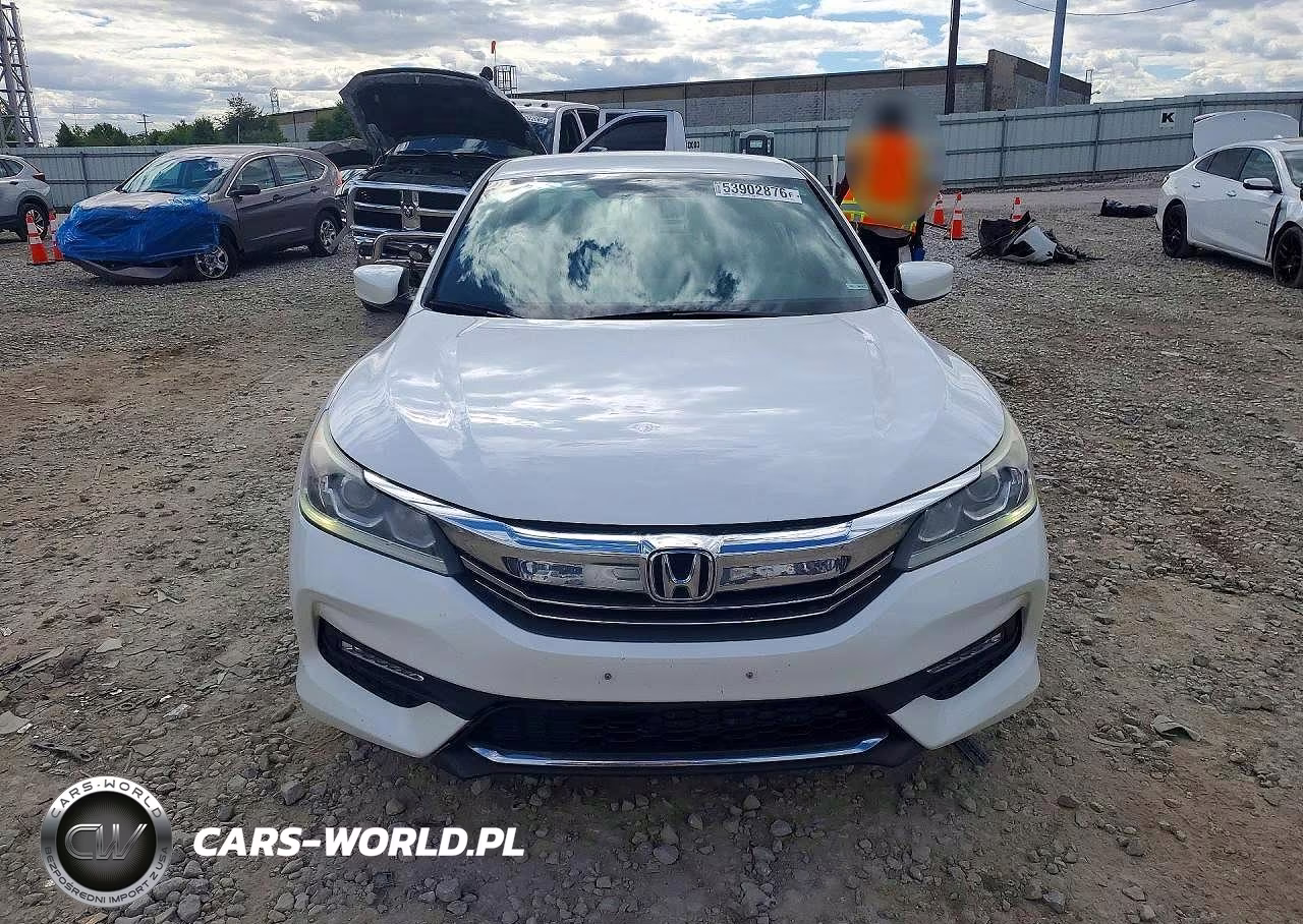 2016 Honda Accord Sport VIN:1HGCR2F55GA167090 - 5