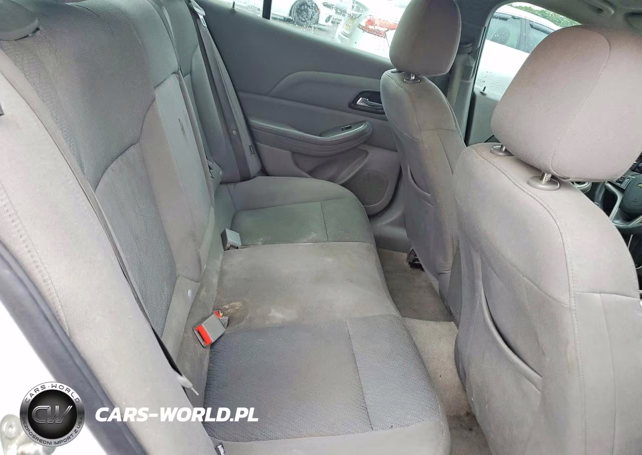 2015 Chevrolet Malibu Ls VIN:1G11B5SL3FF178776 - 10