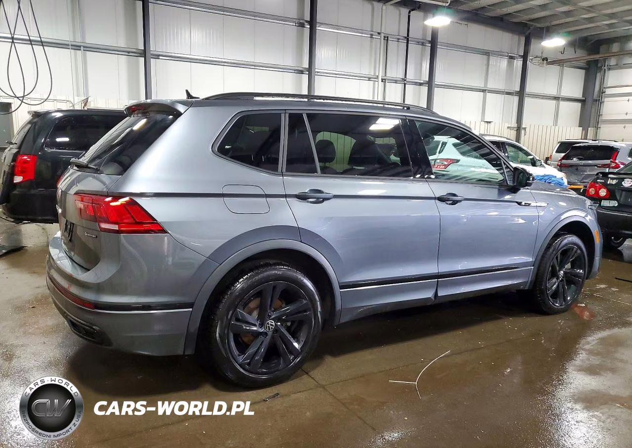 2024 Volkswagen Tiguan Se R-Line Black VIN:3VV8B7AX6RM186768 - 3