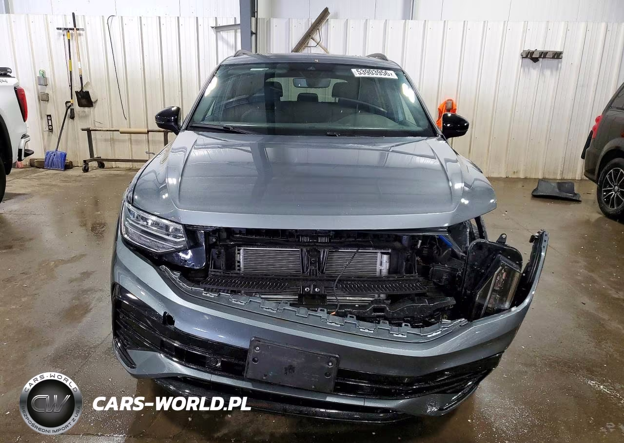 2024 Volkswagen Tiguan Se R-Line Black VIN:3VV8B7AX6RM186768 - 5