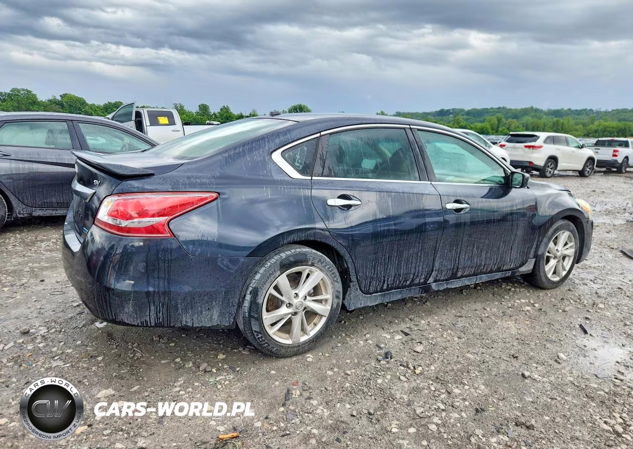 2013 Nissan Altima VIN:1N4AL3AP7DN503791 - 3
