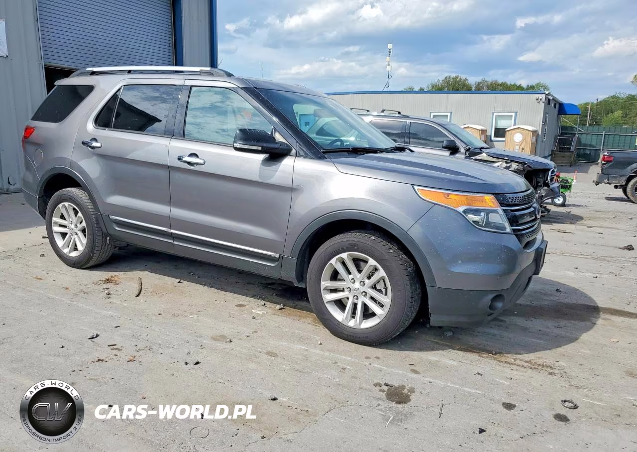 2014 Ford Explorer VIN:1FM5K8D87EGC31759 - 4