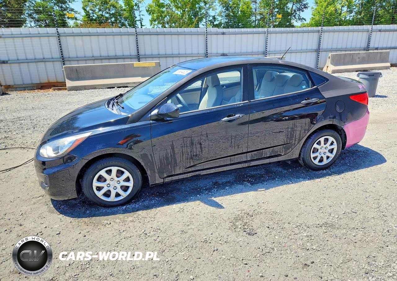 2014 Hyundai Accent Gls – zdjęcie 1 z 12