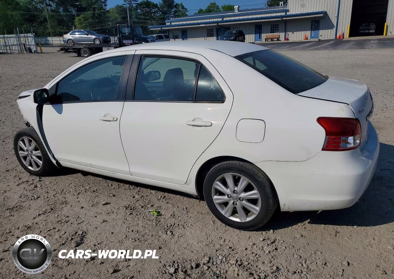 2009 Toyota Yaris Base VIN:JTDBT903091343669 - 2