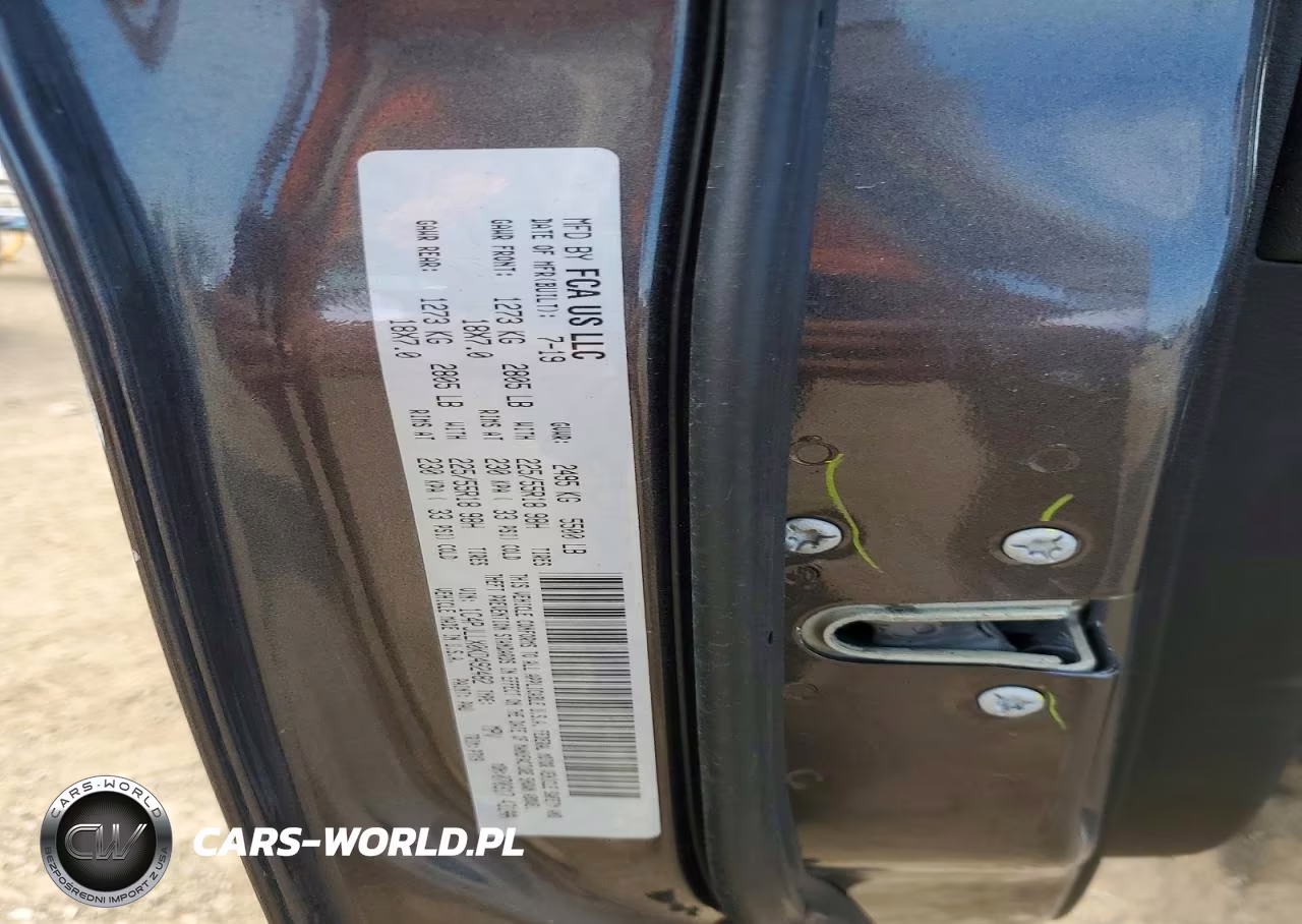 2019 Jeep Cheeroke VIN:1C4PJLLX0KD492482 - 13