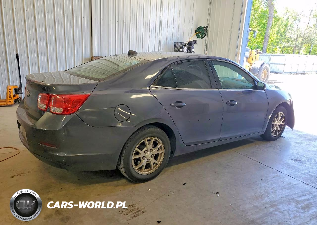 2013 Chevrolet Malibu Ls VIN:1G11A5SA3DF271604 - 3