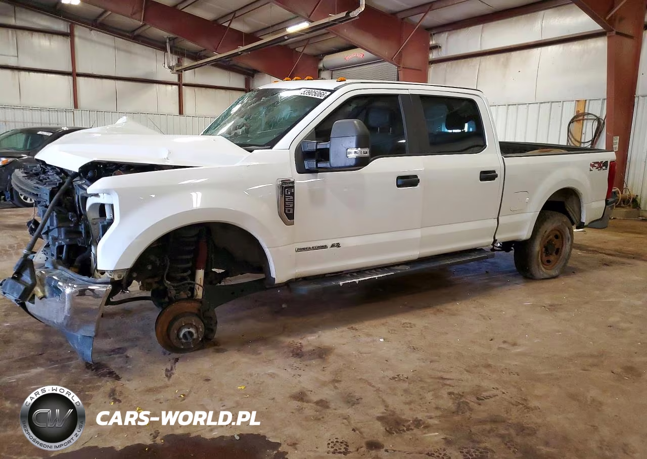 2017 Ford F250 Super Duty – zdjęcie 1 z 13