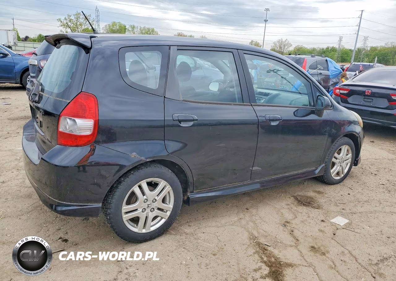 2007 Honda Fit S VIN:JHMGD38687S016487 - 3