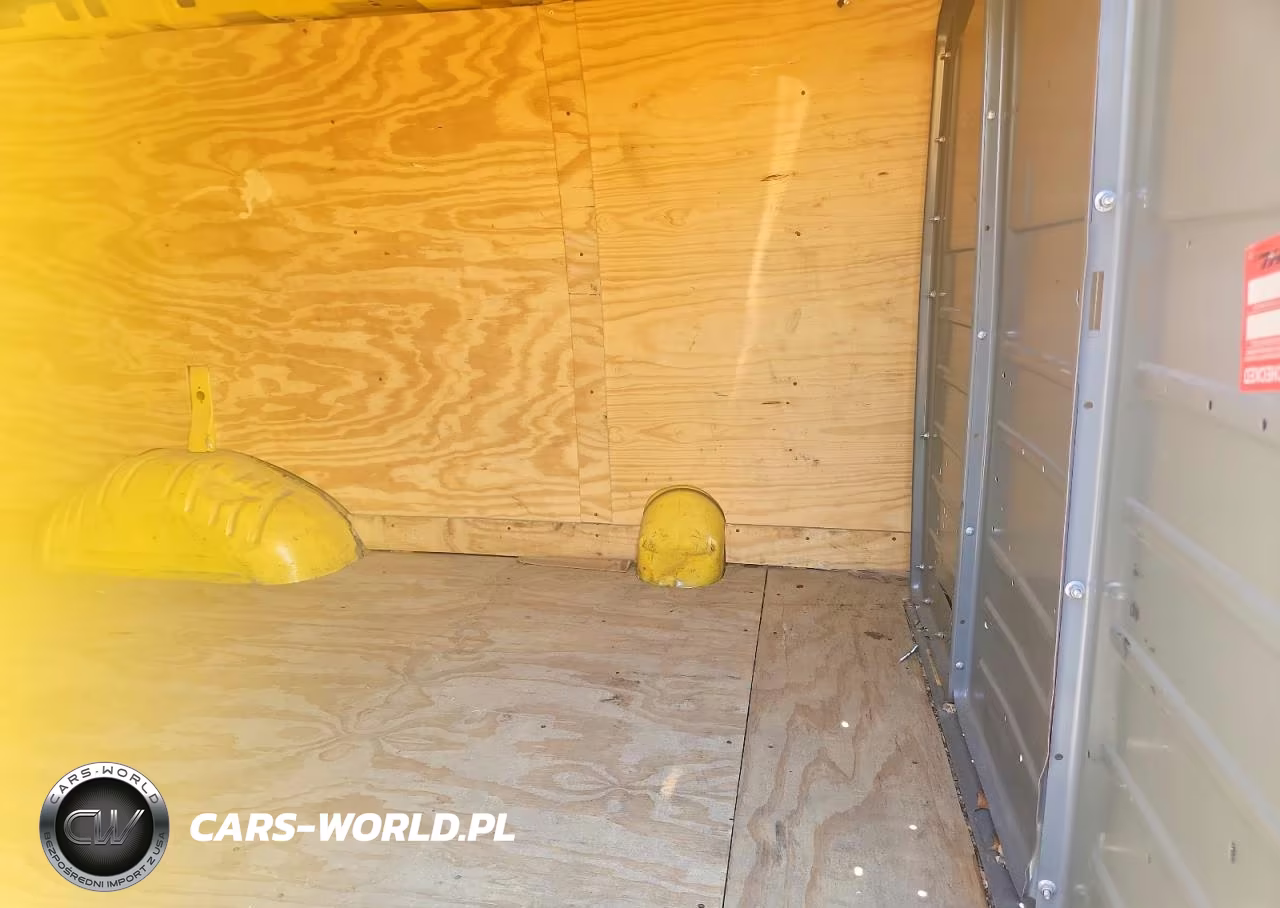 2021 Chevrolet Express 2500 Cargo Delivery Van VIN:1GCWGAFP8M1166220 - 10