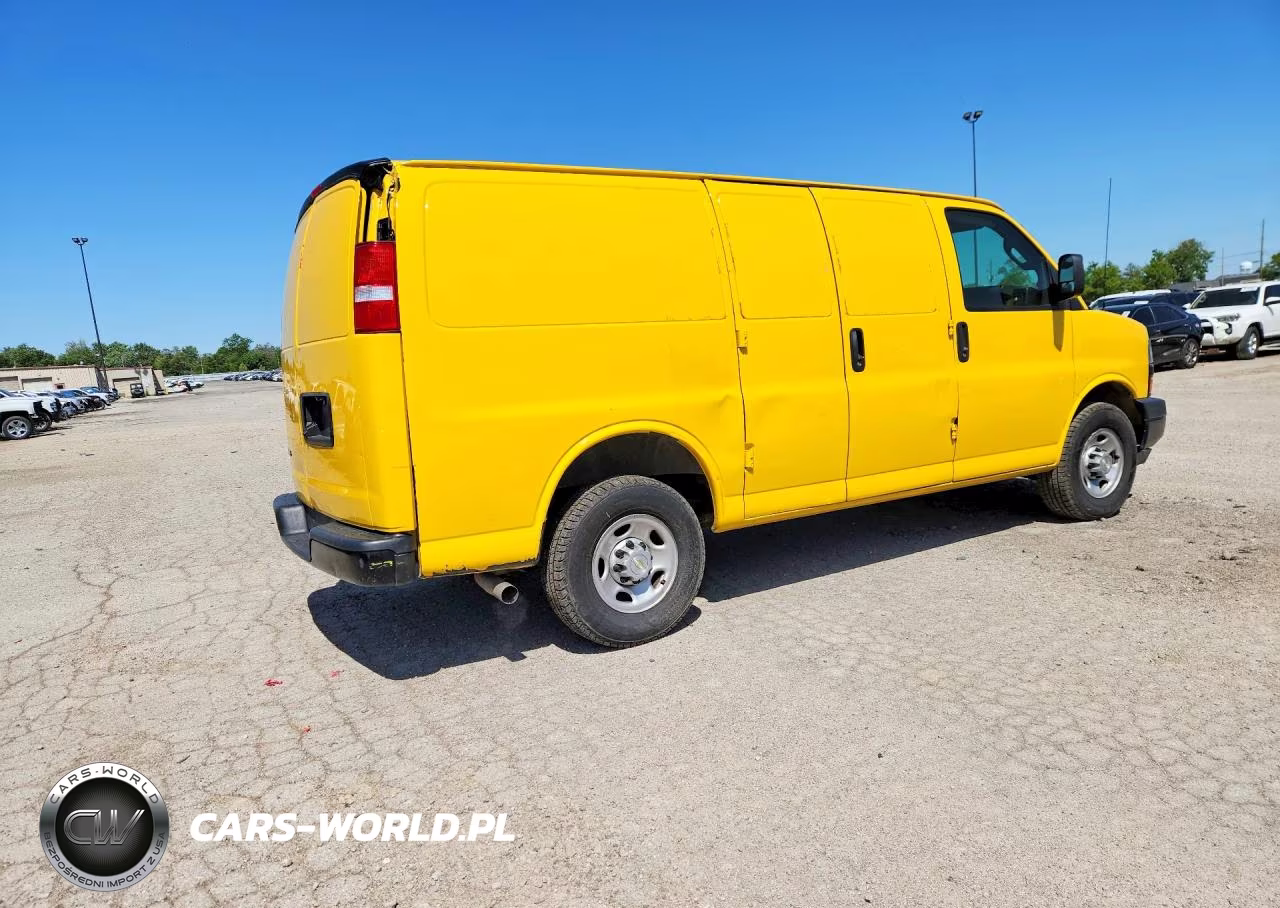 2021 Chevrolet Express 2500 Cargo Delivery Van VIN:1GCWGAFP8M1166220 - 3