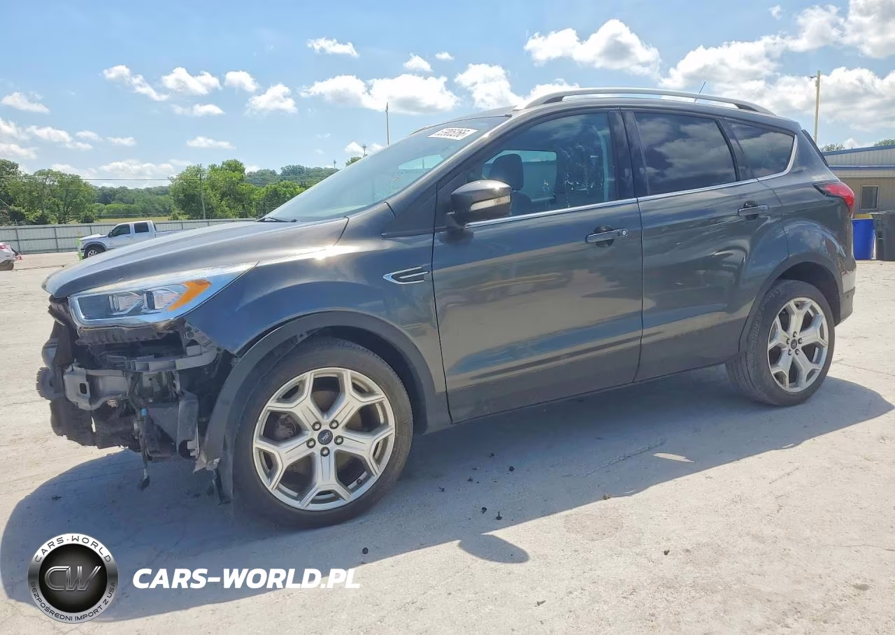 2019 Ford Escape Titanium
