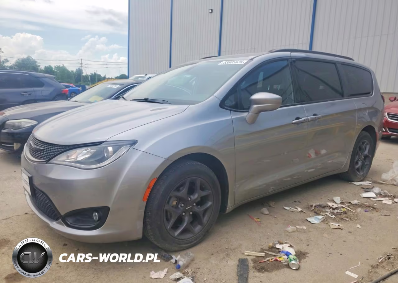 2020 Chrysler Pacifica Touring L – zdjęcie 1 z 13