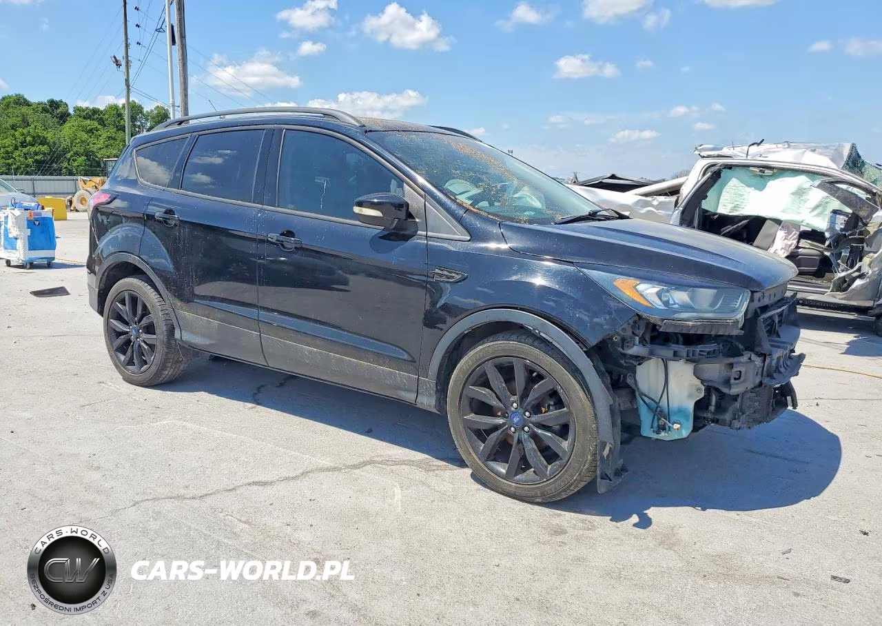 2017 Ford Escape Titanium VIN:1FMCU0JD3HUA80896 - 4