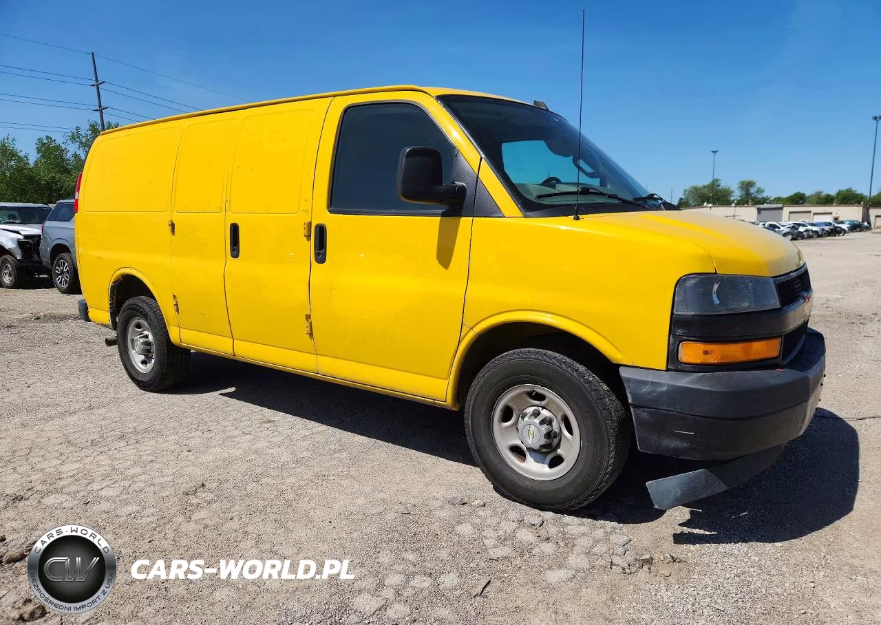 2021 Chevrolet Express 2500 Cargo Delivery Van VIN:1GCWGAFP2M1166830 - 4