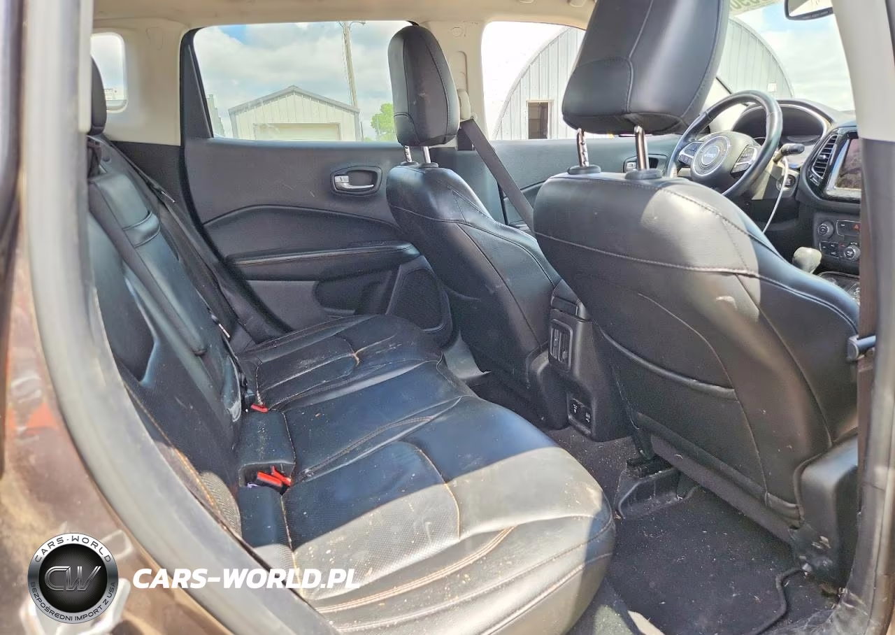 2018 Jeep Compass Limited VIN:3C4NJDCB3JT281965 - 10