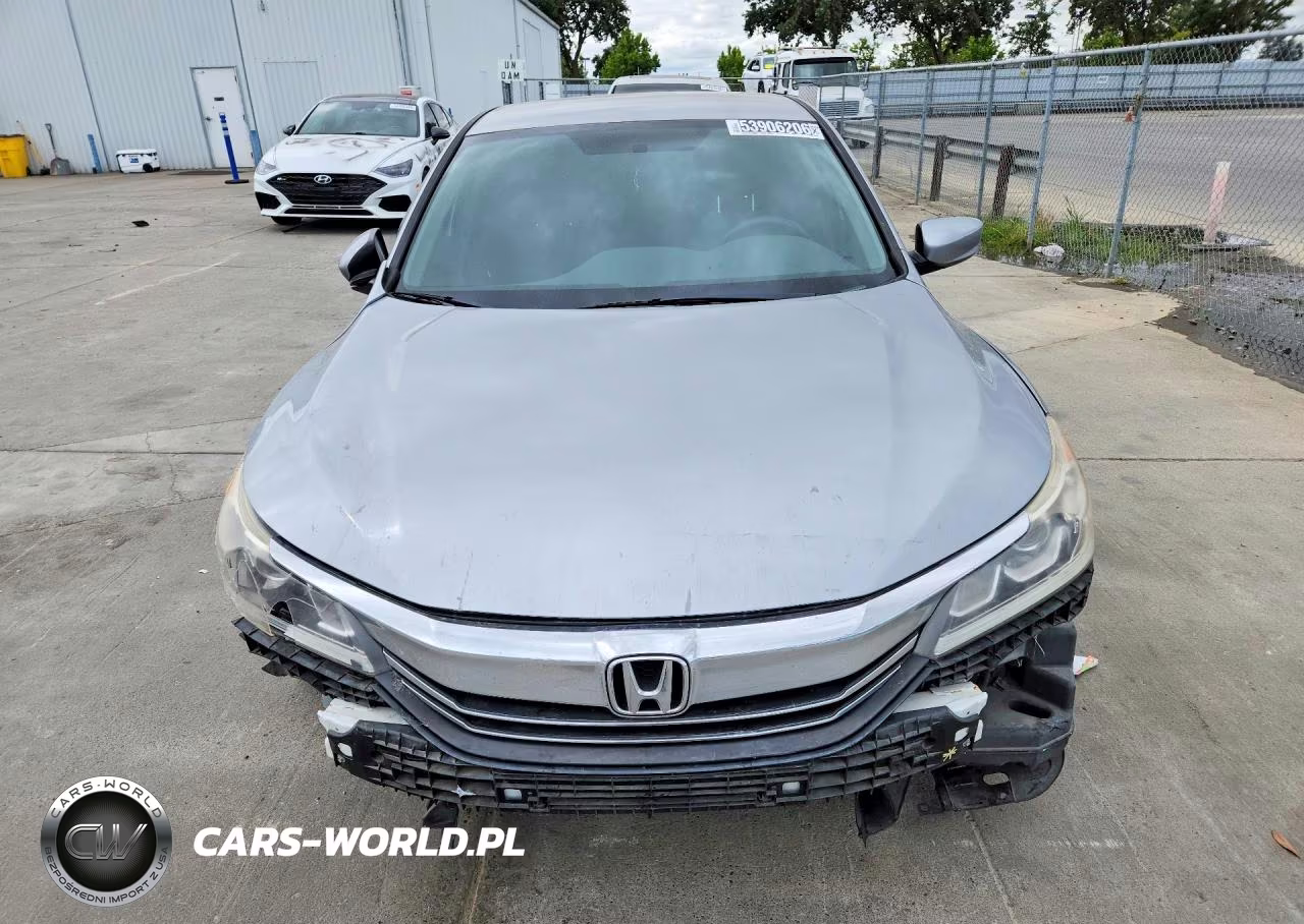 2017 Honda Accord Lx VIN:1HGCR2F38HA253056 - 5