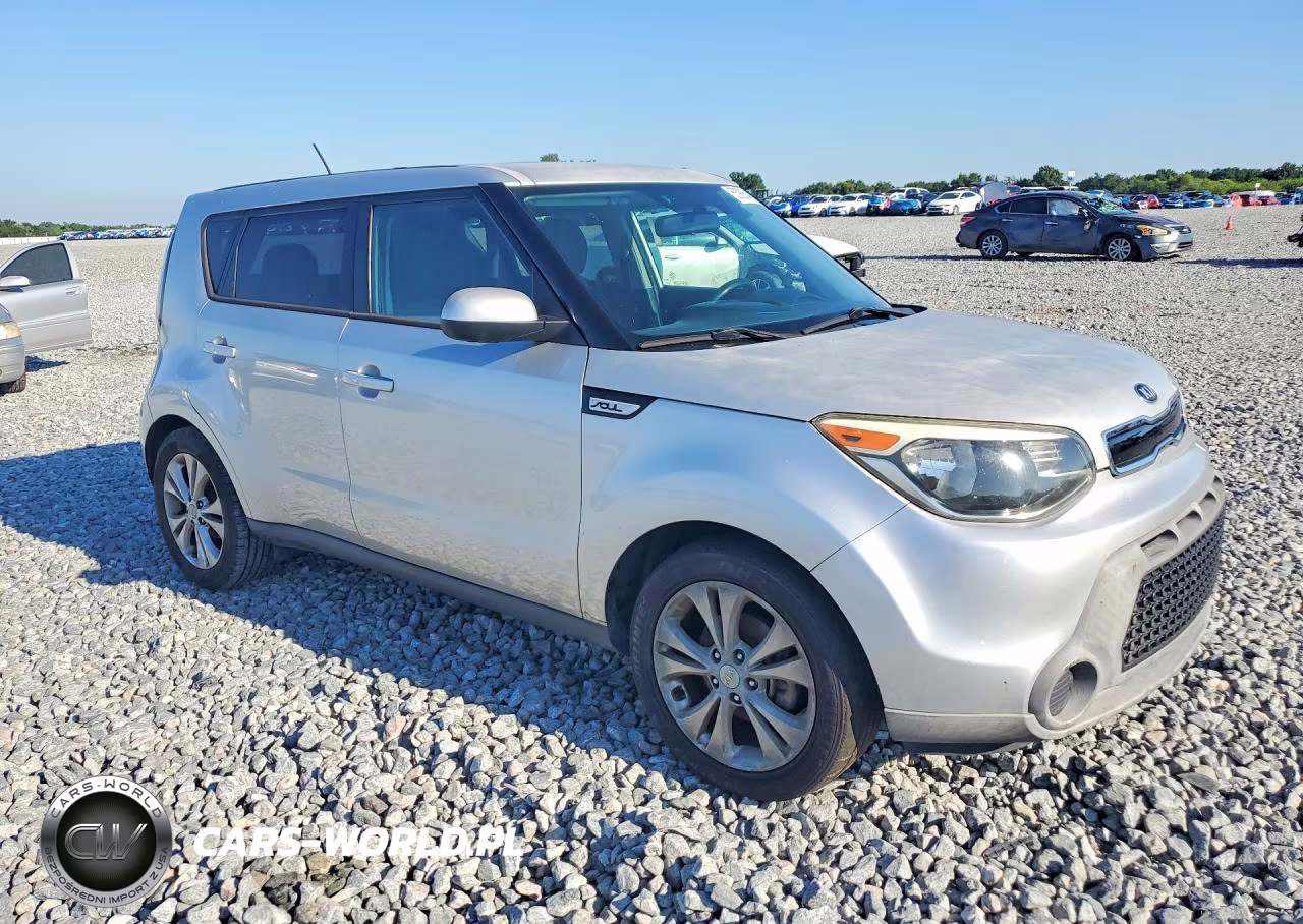 2015 Kia Soul + VIN:KNDJP3A55F7778211 - 4