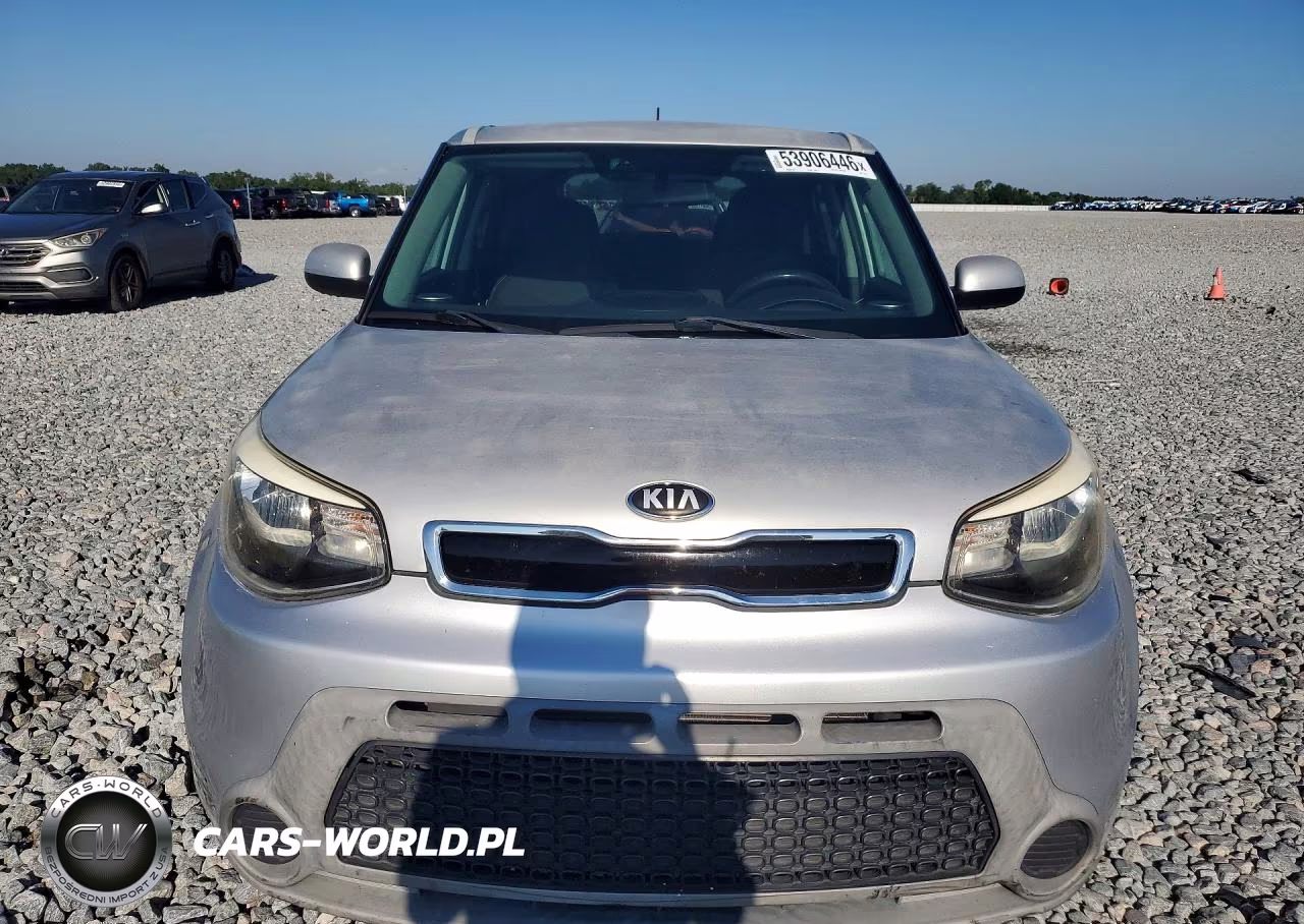 2015 Kia Soul + VIN:KNDJP3A55F7778211 - 5