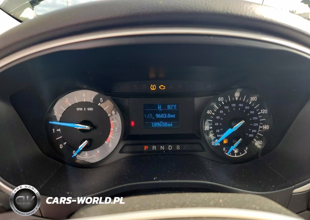 2015 Ford Fusion S VIN:3FA6P0G79FR123786 - 9