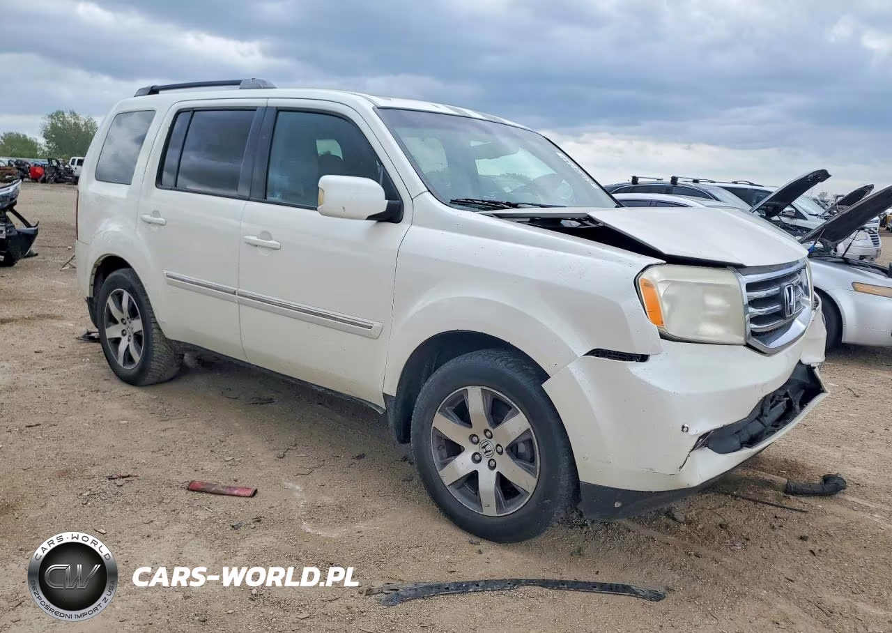 2012 Honda Pilot Touring VIN:5FNYF4H91CB061374 - 4