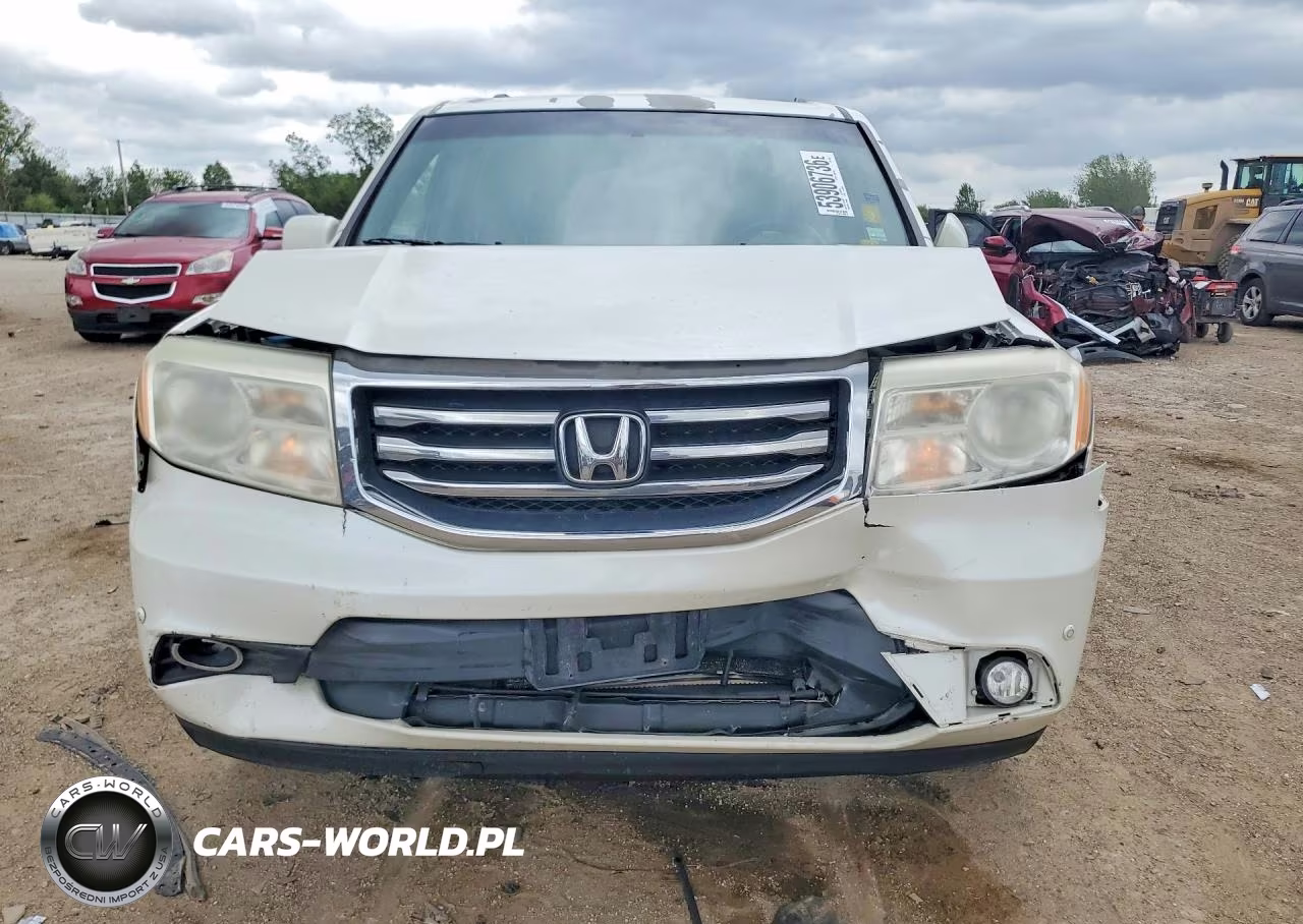 2012 Honda Pilot Touring VIN:5FNYF4H91CB061374 - 5