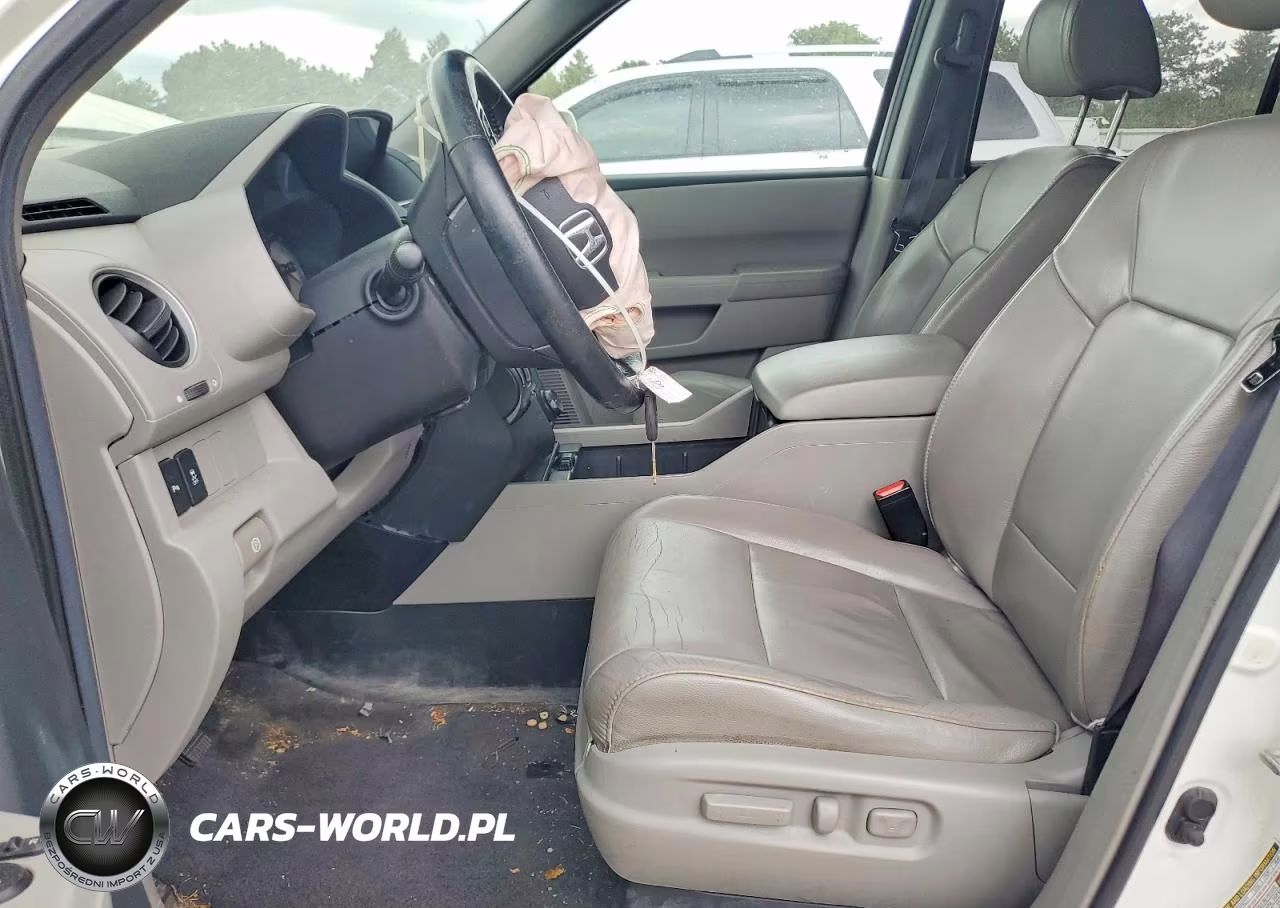 2012 Honda Pilot Touring VIN:5FNYF4H91CB061374 - 7
