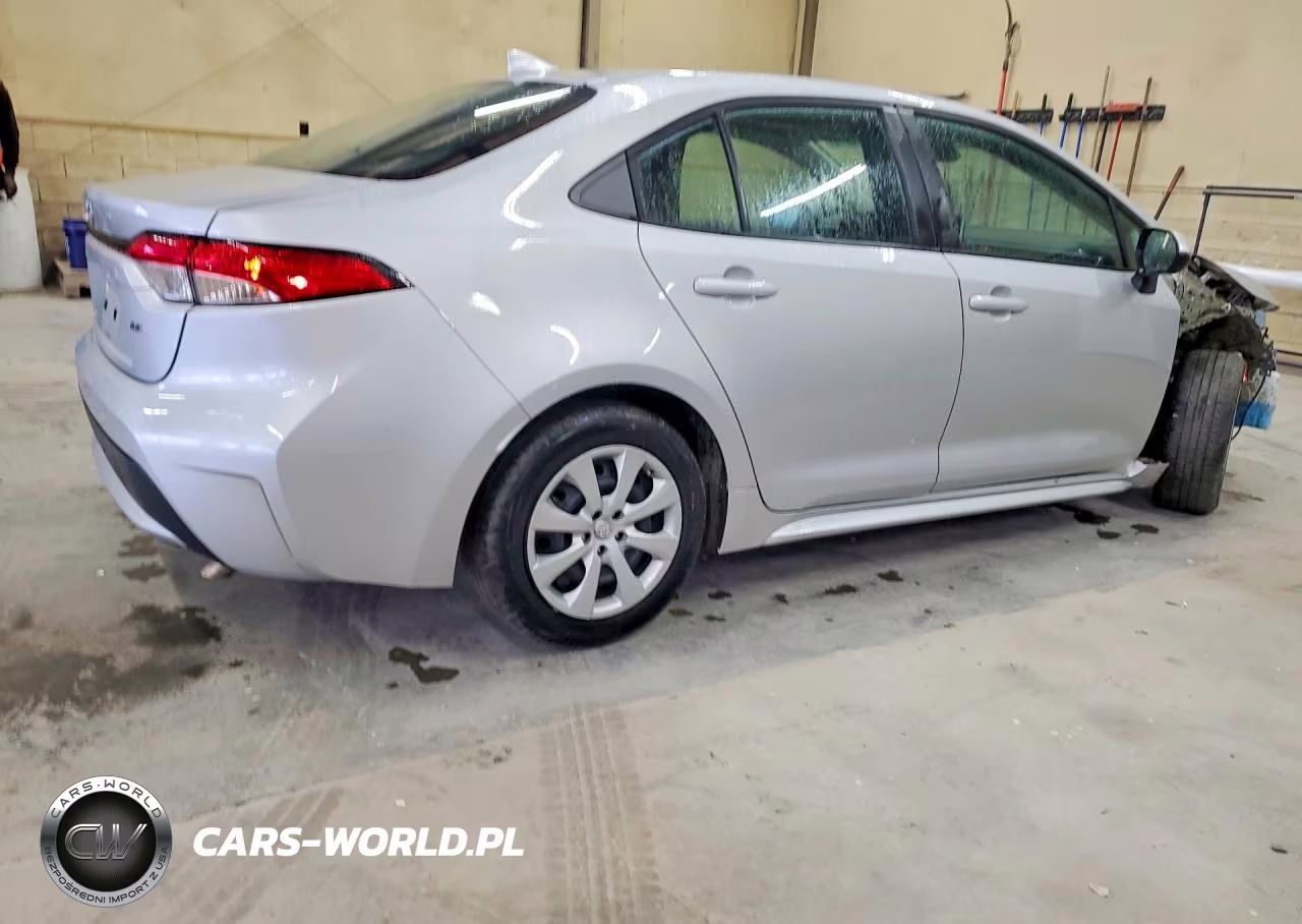 2021 Toyota Corolla Le VIN:5YFEPMAEXMP245046 - 3
