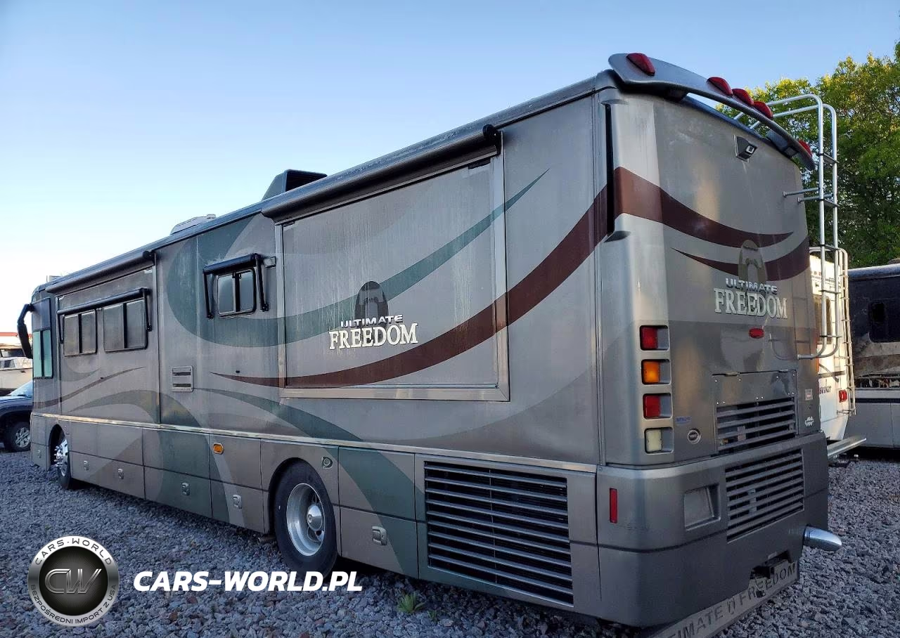 2004 Spartan Motors Motorhome 4Vz VIN:4VZBR1D944C047192 - 3