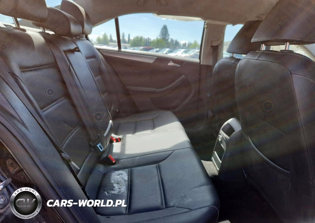 2018 Volkswagen Jetta Se VIN:3VWDB7AJ5JM230978 - 10