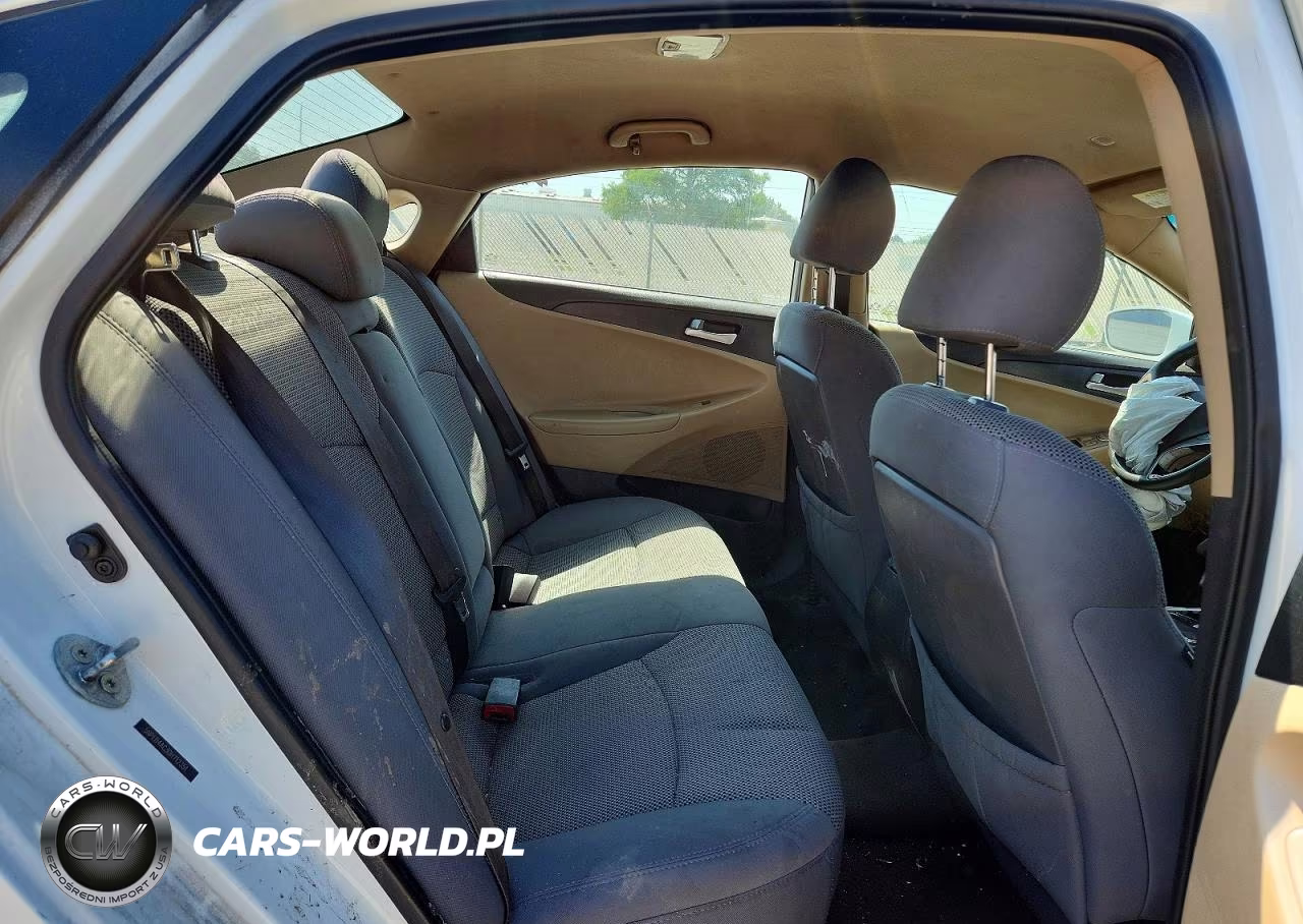 2013 Hyundai Sonata Gls VIN:5NPEB4AC3DH712351 - 10